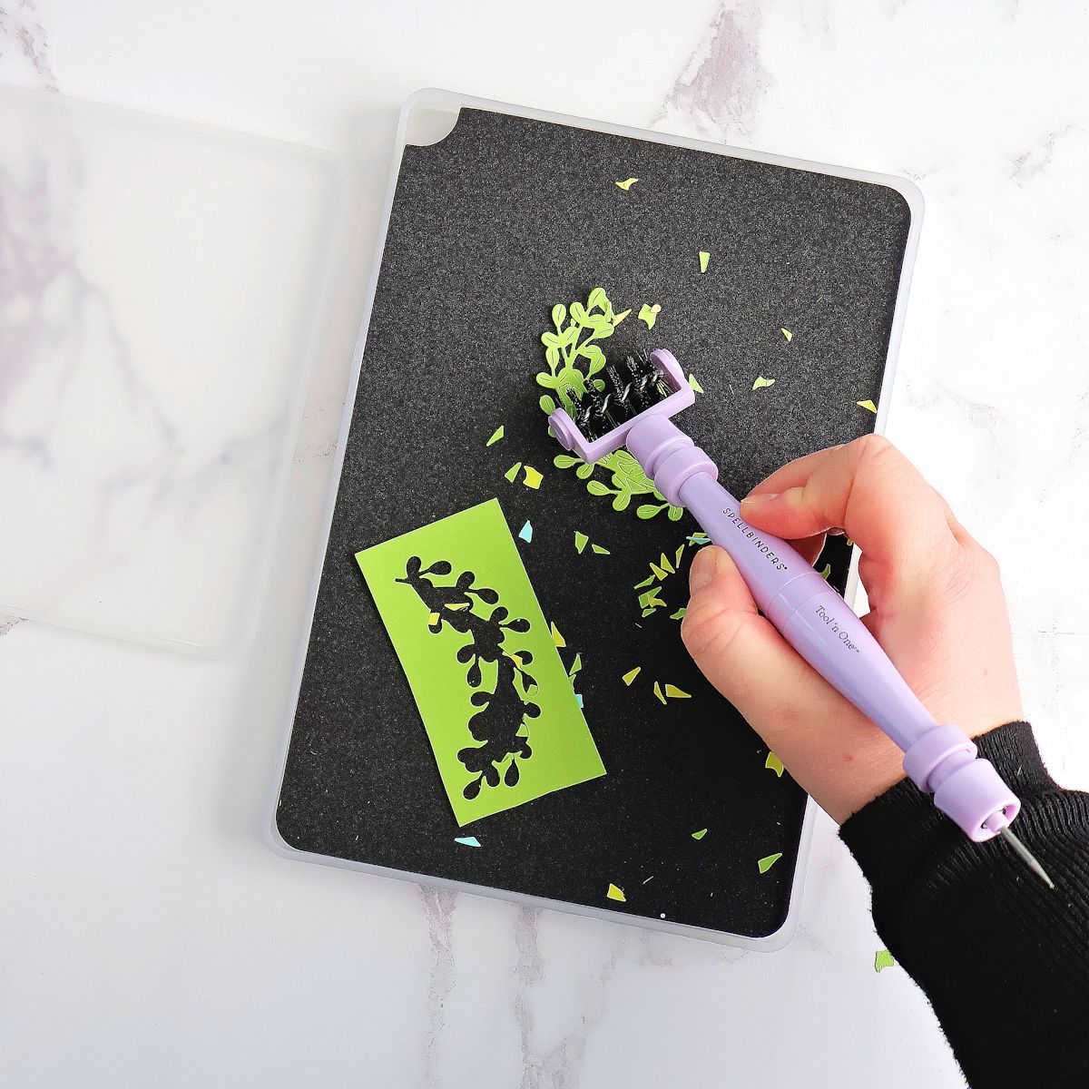 Spellbinders Exclusive Lilac Shimmer Tool 'n One | Spellbinders